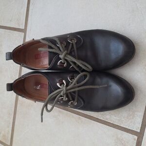 Pikolinos booties size 38